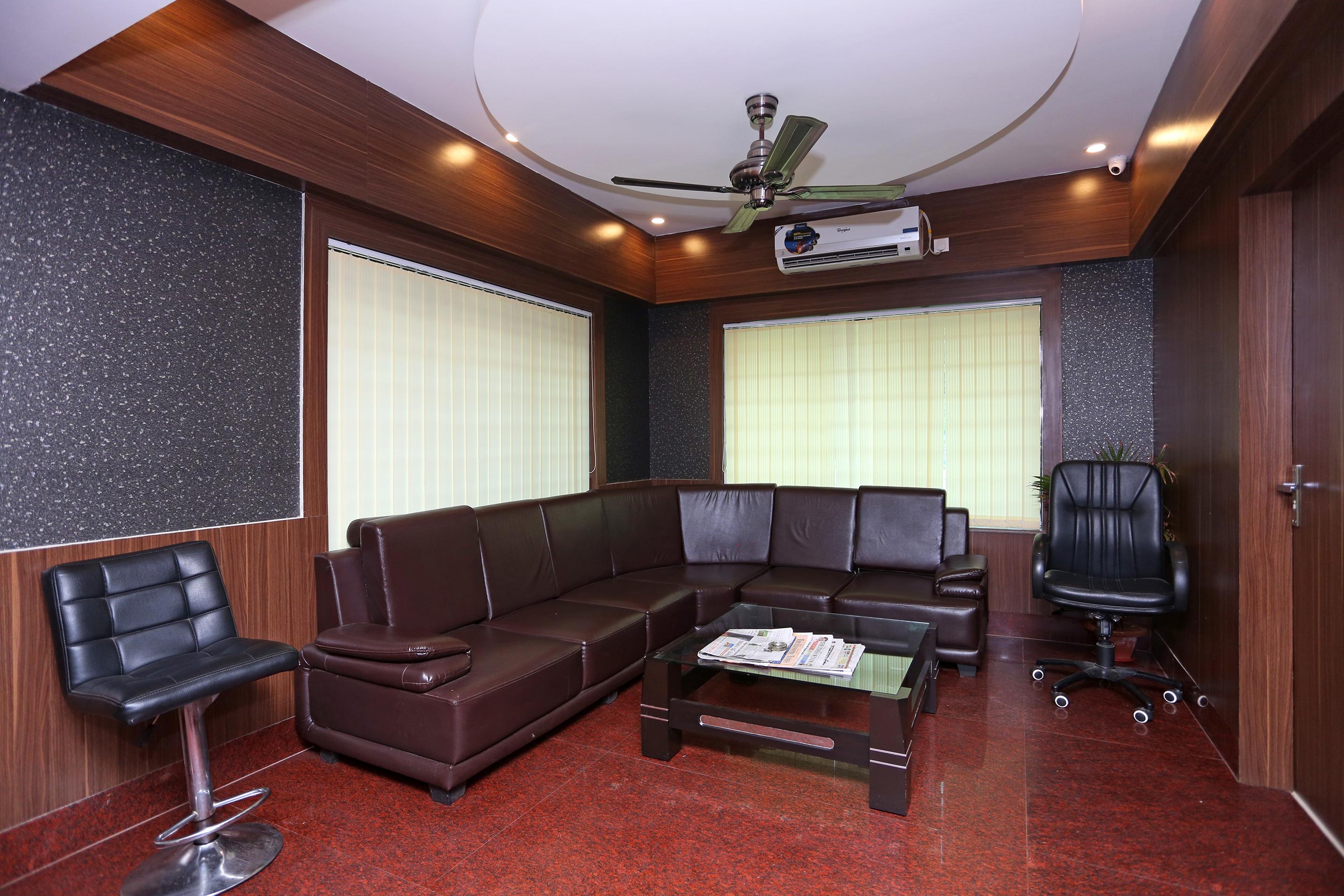 Hotel Railview Bhubaneswar Exteriör bild
