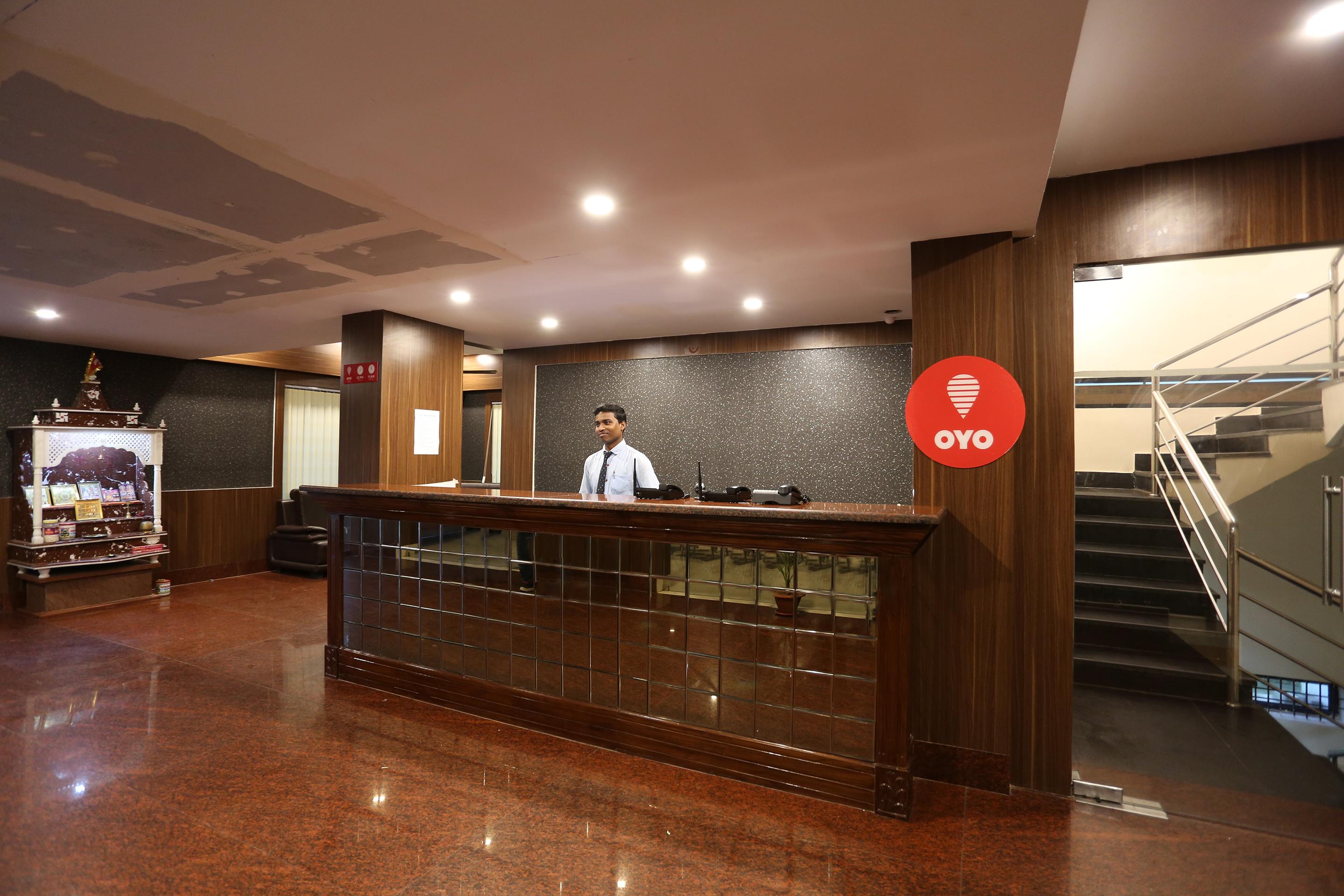 Hotel Railview Bhubaneswar Exteriör bild