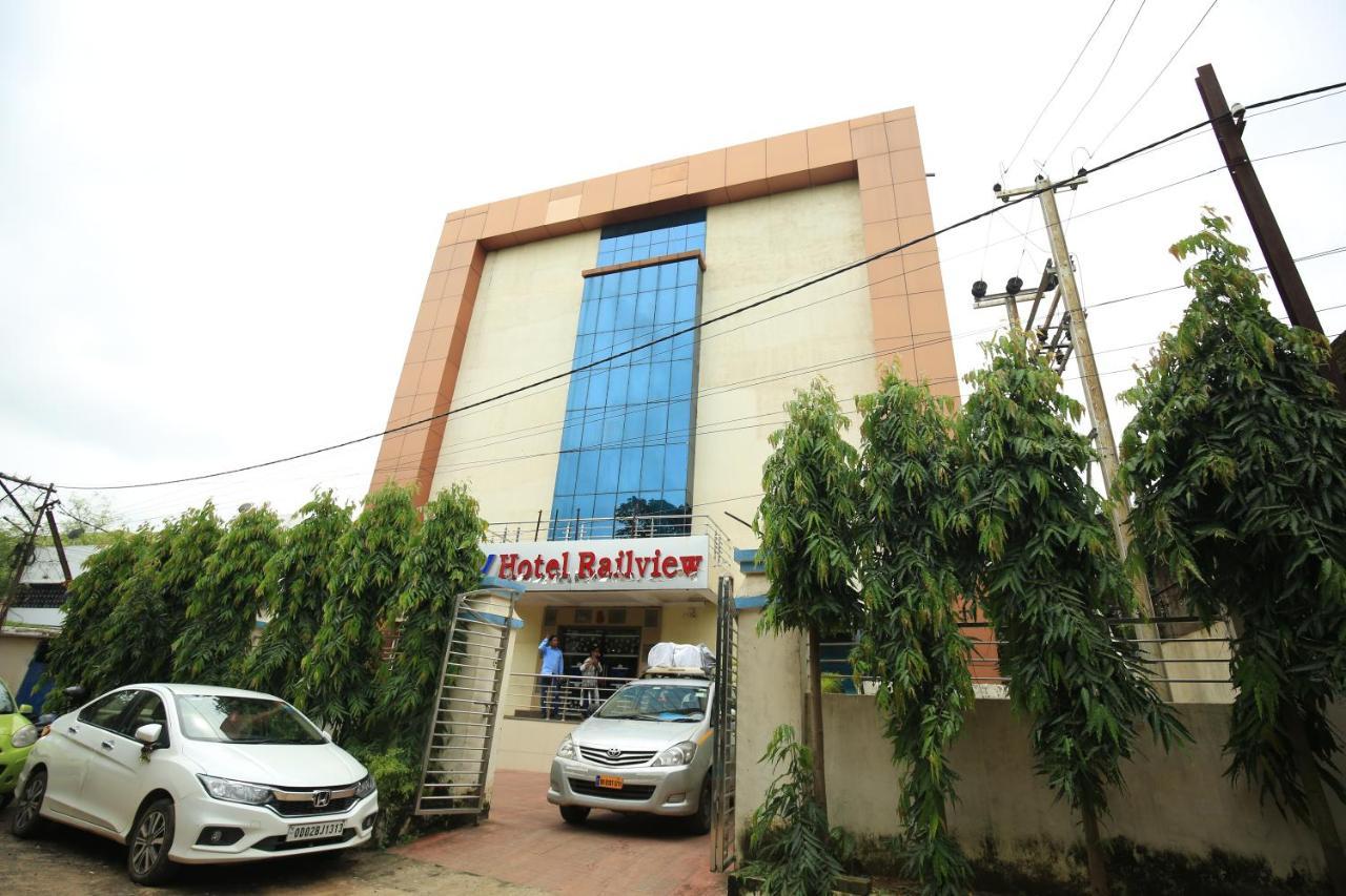 Hotel Railview Bhubaneswar Exteriör bild
